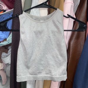 Heather Gray Forever21 Workout Top. Razorback. Cropped. Size small.